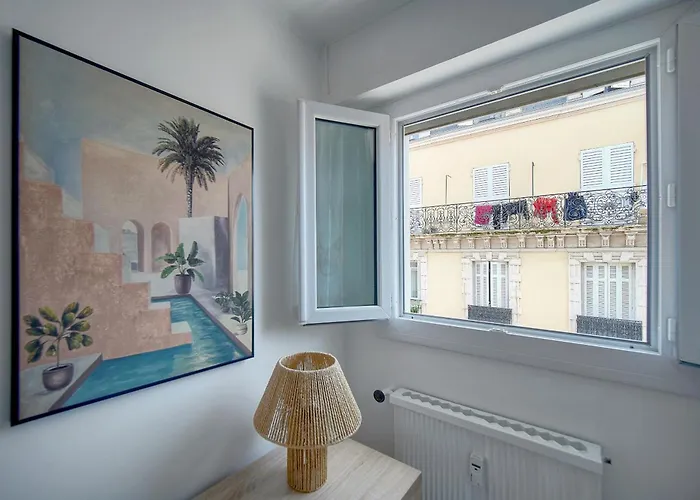 Lumineux Avec Balcon A0b207 Apartman *