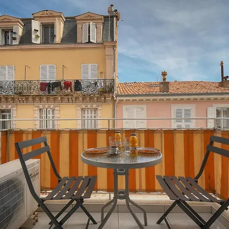 Apartment Lumineux Avec Balcon A0b207 *